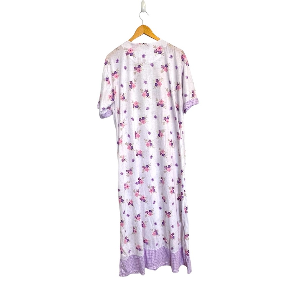 Vintage Long Floral Nightgown with Purple Accents Modest Size XXL NWOT - Picture 2 of 7
